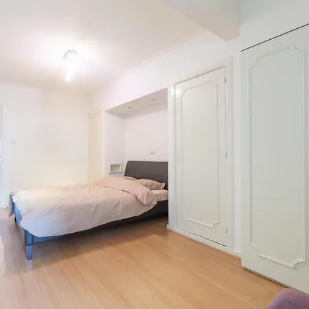 Apartment Eden Roc 02-03