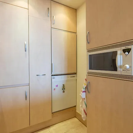 Apartment Eden Roc 02-03 Ostend