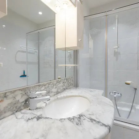 Appartamento Lecomte - Beachflow 230 *